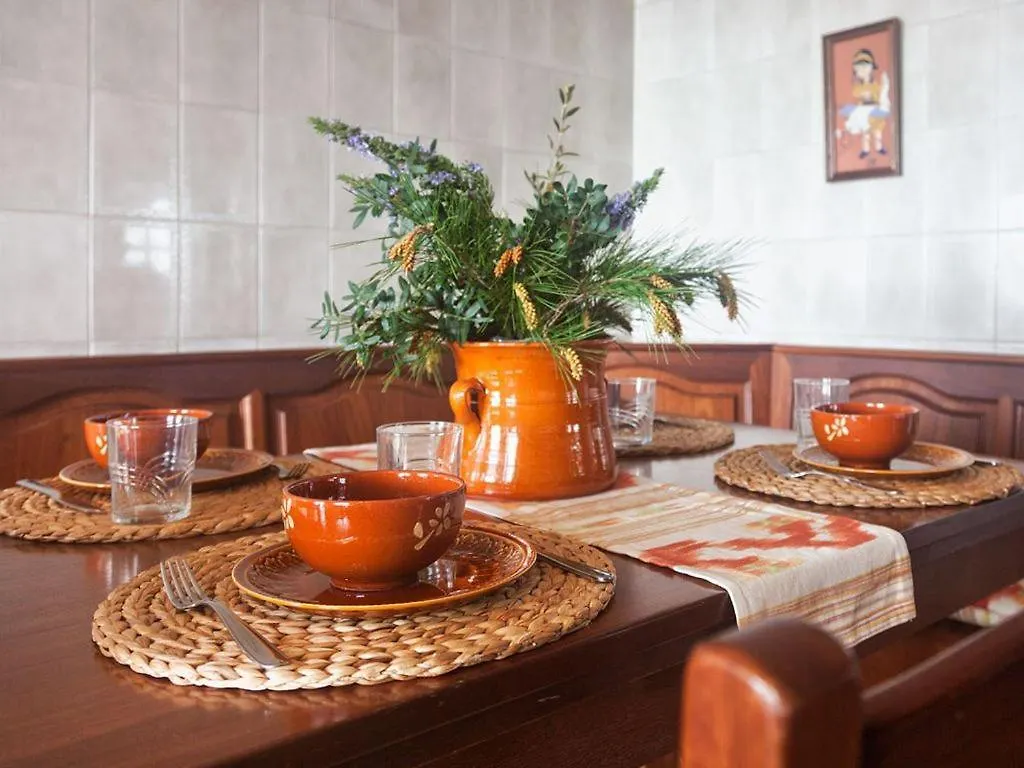 Vakantiehuis Casa De Can Riera Con Piscina Comunitaria Moscari Spanje
