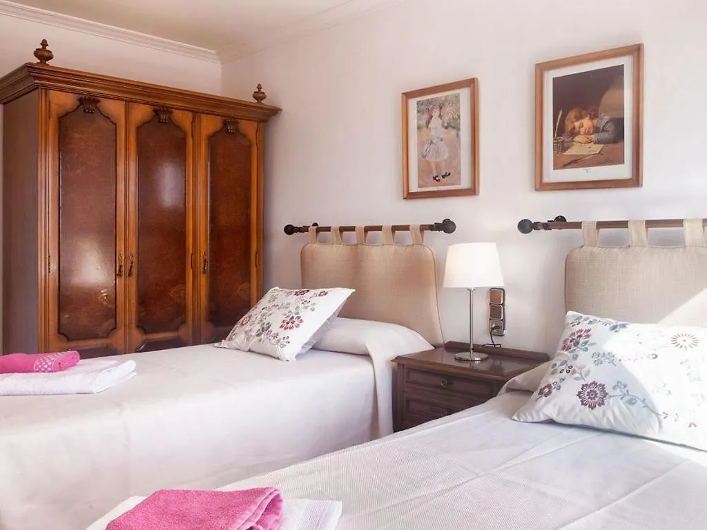 Casa De Can Riera Con Piscina Comunitaria Moscari Vakantiehuis
